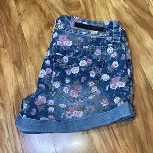 💐Floral Denim Jean Shorts